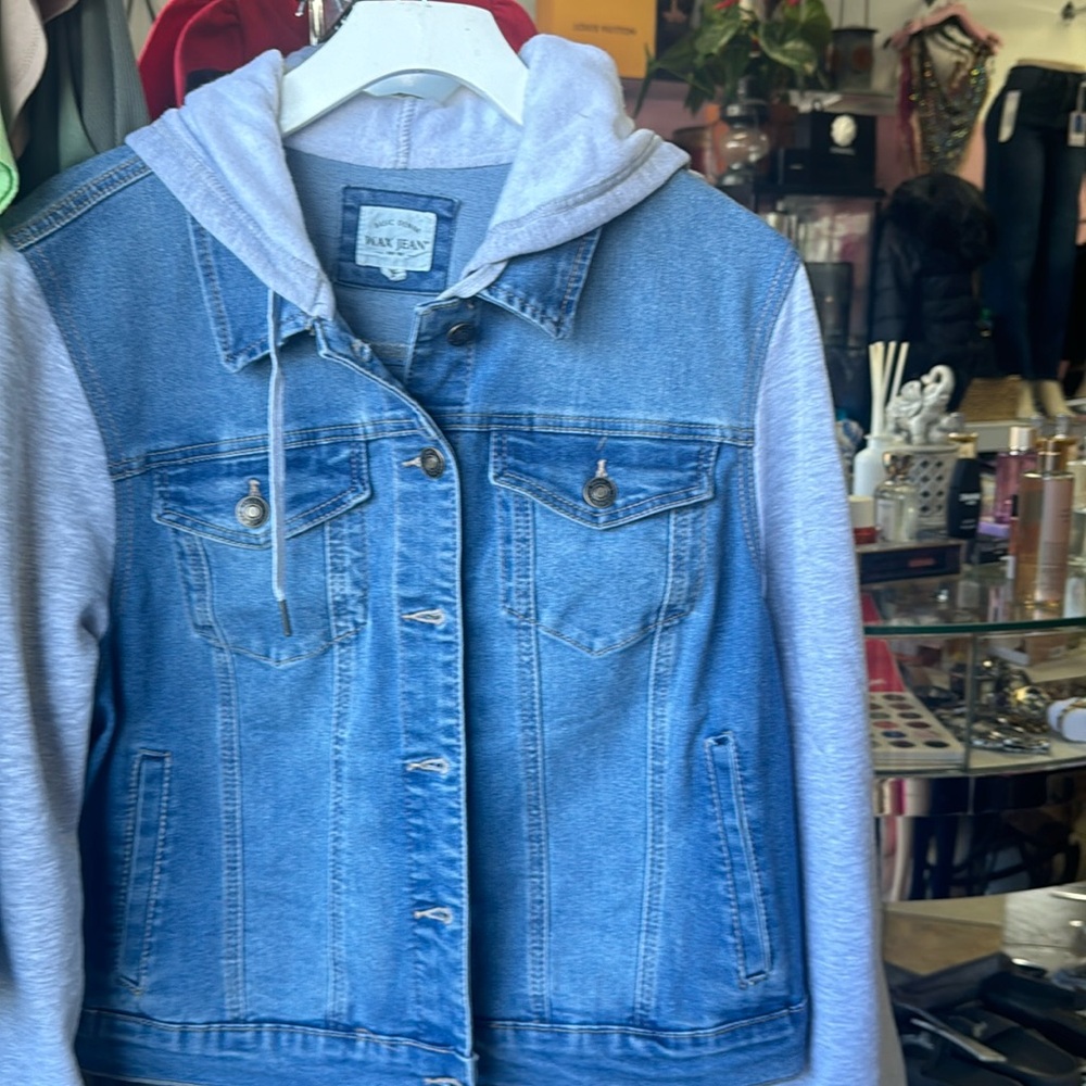 Sueter  wax jeans.